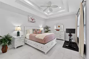 5515 Golden Isles Dr, Apollo Beach, FL 33572 - Photo 19