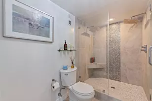 5700 Mariner St, Tampa, FL 33609 - Photo 15