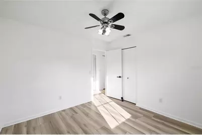 1301 Foxwood Drive, Lutz, FL 33549 - Photo 23