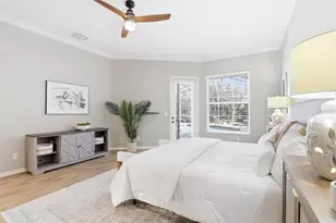 2111 Pinnacle Cir N, Palm Harbor, FL 34684 - Photo 13