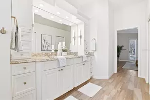 2111 Pinnacle Cir N, Palm Harbor, FL 34684 - Photo 15