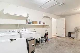 11020 Peppertree Ln, Port Richey, FL 34668 - Photo 41