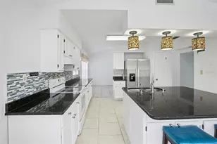 1516 Westerly Dr, Brandon, FL 33511 - Photo 17