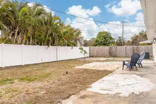 880 Bay Vista Blvd S, Saint Petersburg, FL 33705 - Photo 29