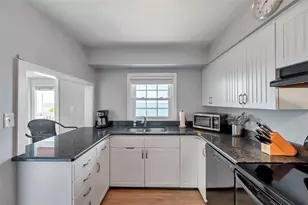 5260 Coquina Key Dr SE, Saint Petersburg, FL 33705 - Photo 21