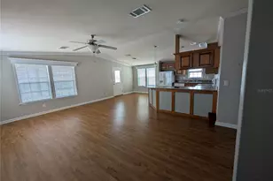 9101 Fairway Loop, Dade City, FL 33525 - Photo 7