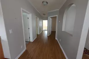 9101 Fairway Loop, Dade City, FL 33525 - Photo 11