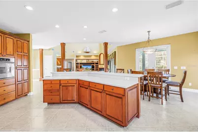 14365 Eagle Pointe Drive, Clearwater, FL 33762 - Photo 11