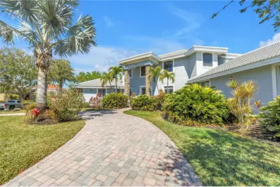 14365 Eagle Pointe Drive, Clearwater, FL 33762 - Photo 45