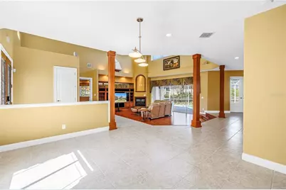 14365 Eagle Pointe Drive, Clearwater, FL 33762 - Photo 13