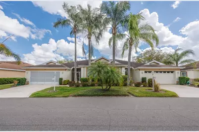 917 Villeroy Greens Drive #72, Sun City Center, FL 33573 - Photo 7