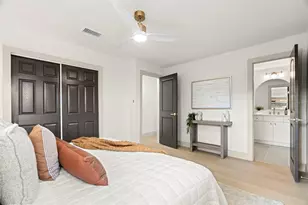 6567 22nd St N, Saint Petersburg, FL 33702 - Photo 17