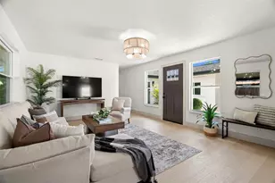 6567 22nd St N, Saint Petersburg, FL 33702 - Photo 9