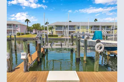 0 #114Ss Coquina Key Drive SE, Saint Petersburg, FL 33705 - Photo 1