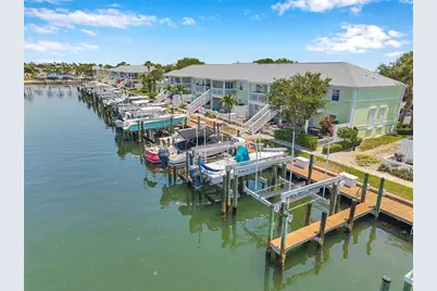 0 #114Ss Coquina Key Drive SE, Saint Petersburg, FL 33705 - Photo 3