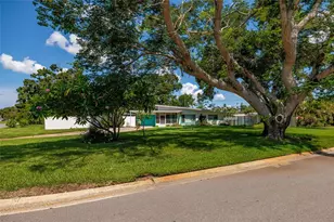 3700 56th St N, Saint Petersburg, FL 33710 - Photo 1