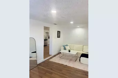 3022 W Meadow Street #1, Tampa, FL 33611 - Photo 3