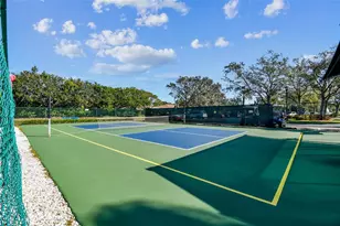 2211 Grenadier Dr, Sun City Center, FL 33573 - Photo 67