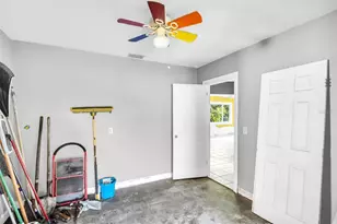 402 Orchid Ln Ln, Palm Harbor, FL 34683 - Photo 33