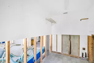 402 Orchid Ln Ln, Palm Harbor, FL 34683 - Photo 7