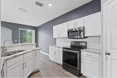 6817 Breezy Palm Drive, Riverview, FL 33578 - Photo 13