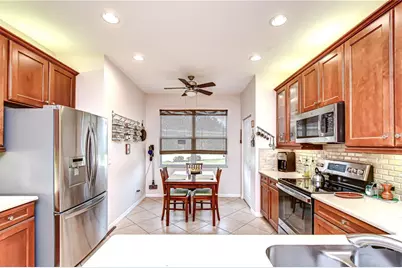 16158 Amethyst Key Drive, Wimauma, FL 33598 - Photo 9