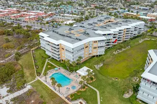 6650 Sunset Way, Saint Pete Beach, FL 33706 - Photo 29