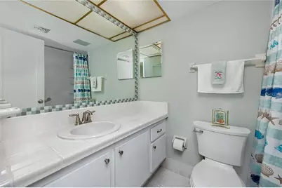 4650 Cove Circle #409, Saint Petersburg, FL 33708 - Photo 23