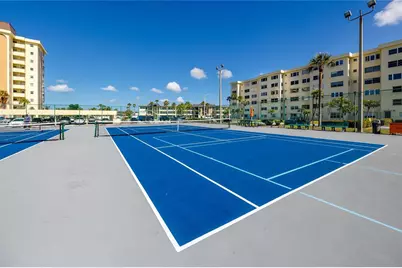 4650 Cove Circle #409, Saint Petersburg, FL 33708 - Photo 39