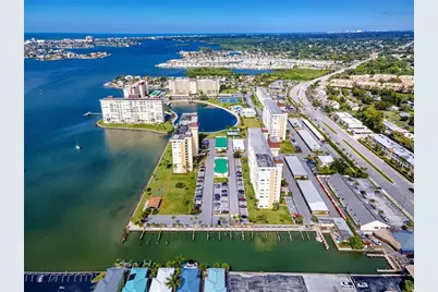 4650 Cove Circle #409, Saint Petersburg, FL 33708 - Photo 3