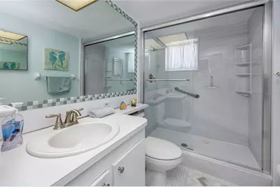 4650 Cove Circle #409, Saint Petersburg, FL 33708 - Photo 27