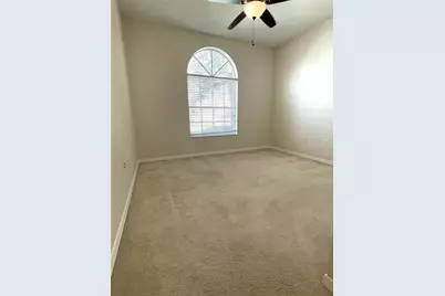 24622 Portofino Drive, Lutz, FL 33559 - Photo 11