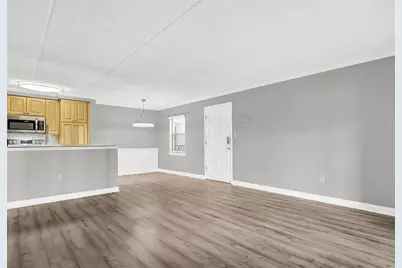 5304 W Kennedy Boulevard #306, Tampa, FL 33609 - Photo 5