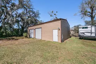 3835 Florida Ranch Blvd, Zephyrhills, FL 33541 - Photo 33