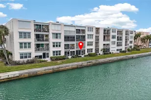 7645 Sun Island Dr S, South Pasadena, FL 33707 - Photo 29