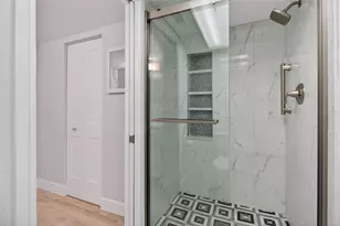 7645 Sun Island Dr S, South Pasadena, FL 33707 - Photo 21