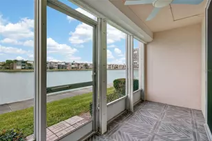 7645 Sun Island Dr S, South Pasadena, FL 33707 - Photo 5