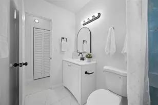 7010 Boca Ciega Dr, Saint Pete Beach, FL 33706 - Photo 17