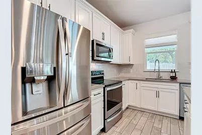 769 Parsons Mooring Court, Seffner, FL 33584 - Photo 13