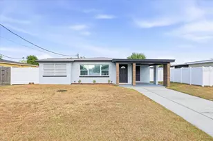 2521 W Minnehaha St, Tampa, FL 33614 - Photo 1