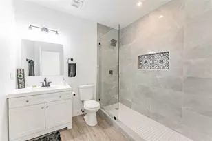 1305 E Osborne Ave, Tampa, FL 33603 - Photo 3