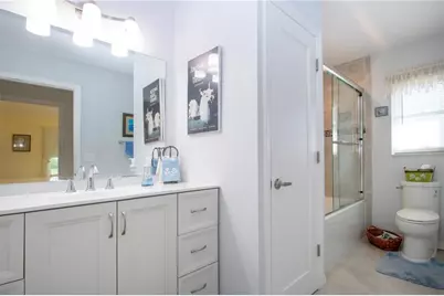 203 Austin Hill Court, Sun City Center, FL 33573 - Photo 35