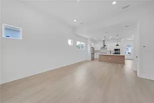 7267 Kodiak Ln, Sarasota, FL 34240 - Photo 19