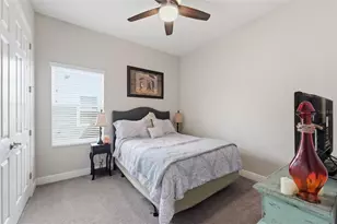 8130 Water Color Dr, Land O Lakes, FL 34638 - Photo 25