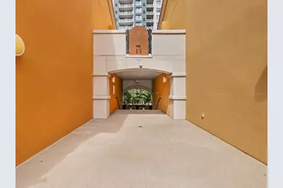 200 4th Avenue S #105, Saint Petersburg, FL 33701 - Photo 49