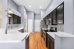 4302 River Close Blvd, Valrico, FL 33596 - Photo 5