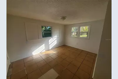 2300 5th Street S, Saint Petersburg, FL 33705 - Photo 9