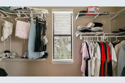 10235 Villa Palazzo Court, Tampa, FL 33615 - Photo 37