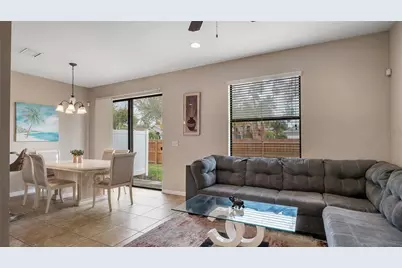 10235 Villa Palazzo Court, Tampa, FL 33615 - Photo 3