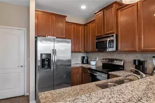 10235 Villa Palazzo Ct, Tampa, FL 33615 - Photo 15